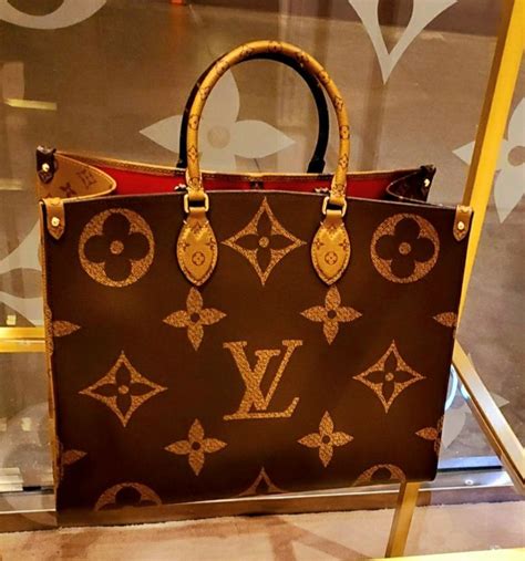 louis vuitton montgomery|Louis Vuitton white plains.